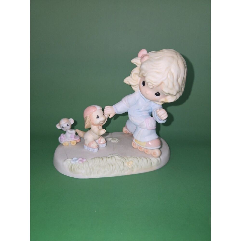Precious Moments-Getting There is Half the Fun-2005 Members Exclusive Figurine